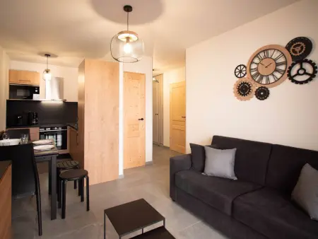 T2 neuf Valmorel, balcon vue Lauzière, parking : photo 9