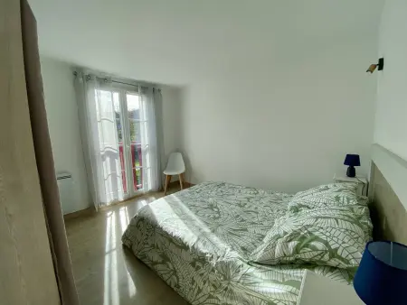 T3 rénové 2024 à Cambo-les-Bains, 4 pers, parking : photo 16