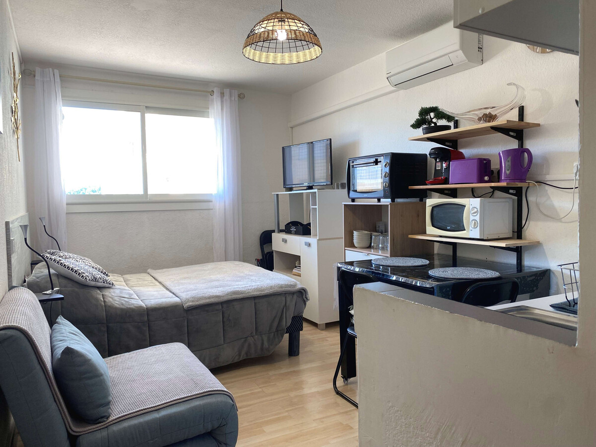 Studio climatisé avec lit 140 à Balaruc-les-Bains - Photo 1