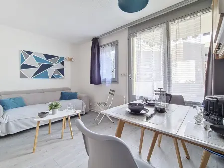 Studio 4 pers. pieds de pistes aux Menuires, balcon Ouest : photo 4