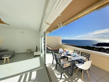 Location appartement à Begur, Appartement duplex avec piscine à Begur