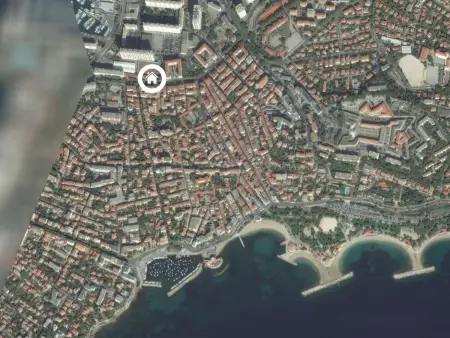 T2 Bazeilles, 40 m² près de la mer à Toulon : photo 15