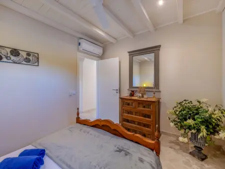 Dos Pombinhos – Maison rénovée avec piscine à Porches : photo 17