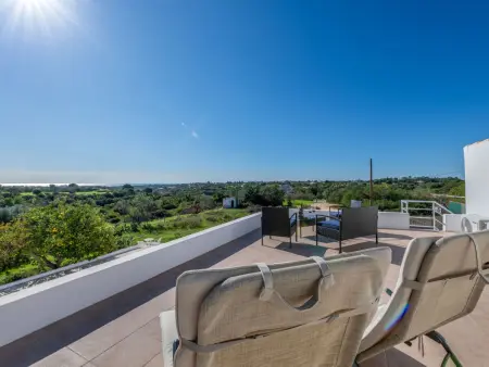 Dos Pombinhos – Maison rénovée avec piscine à Porches : photo 28