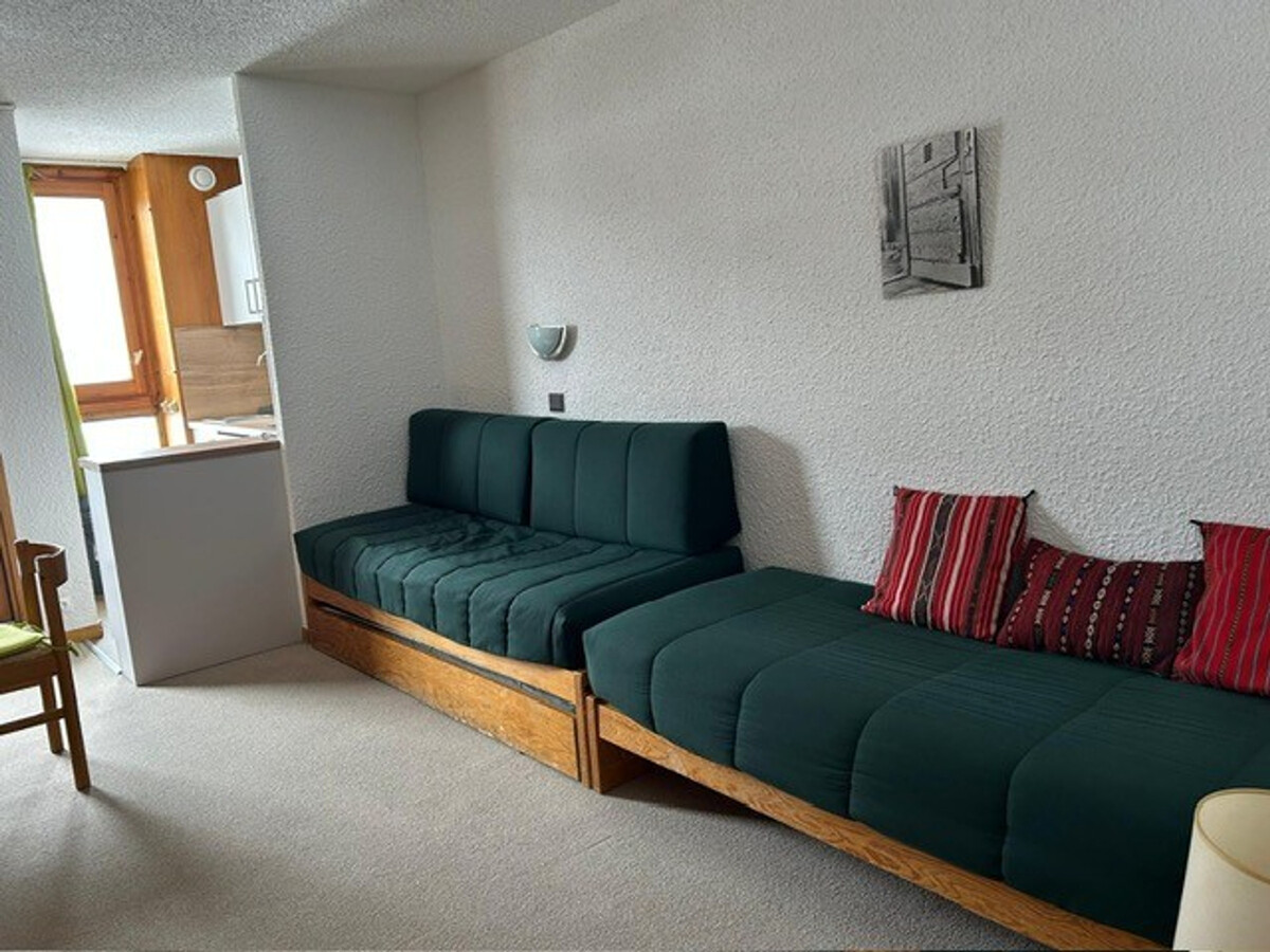 Appartement 30m² rénové, balcon sud aux Coches - Photo 3