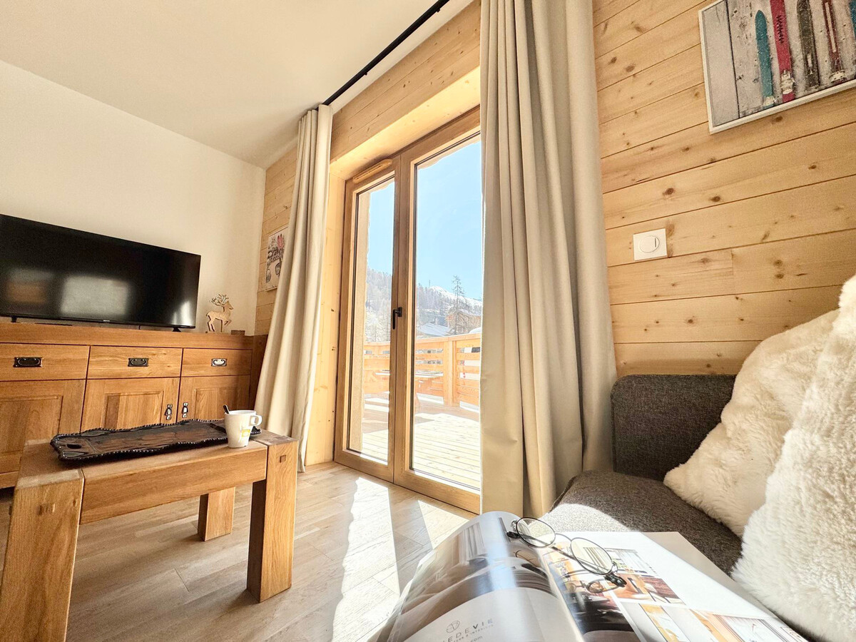 T3 neuf Vars : 150m pistes, parking couvert - Photo 7