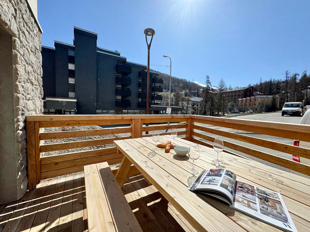 T3 neuf Vars : 150m pistes, parking couvert - Photo 15