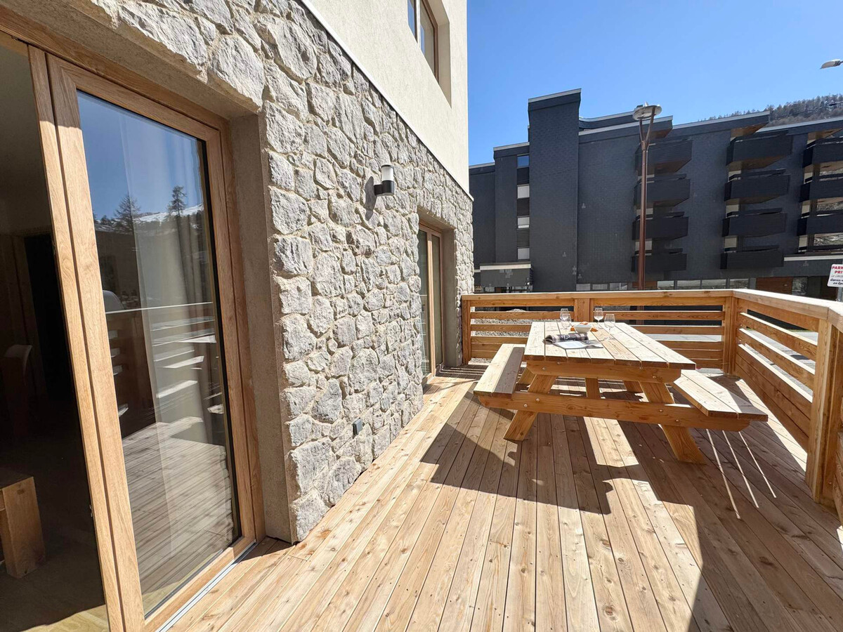 T3 neuf Vars : 150m pistes, parking couvert - Photo 16