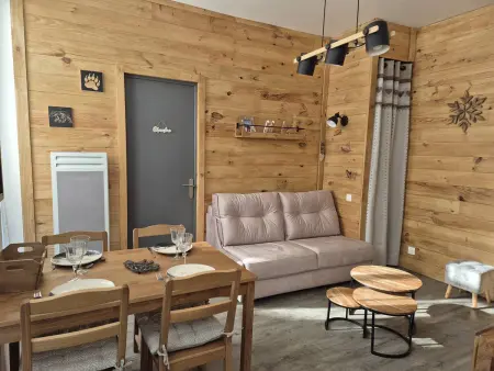 Location appartement à Cauterets, Appartement Hyper-Centre Cauterets, Proche Télécabine, WIFI