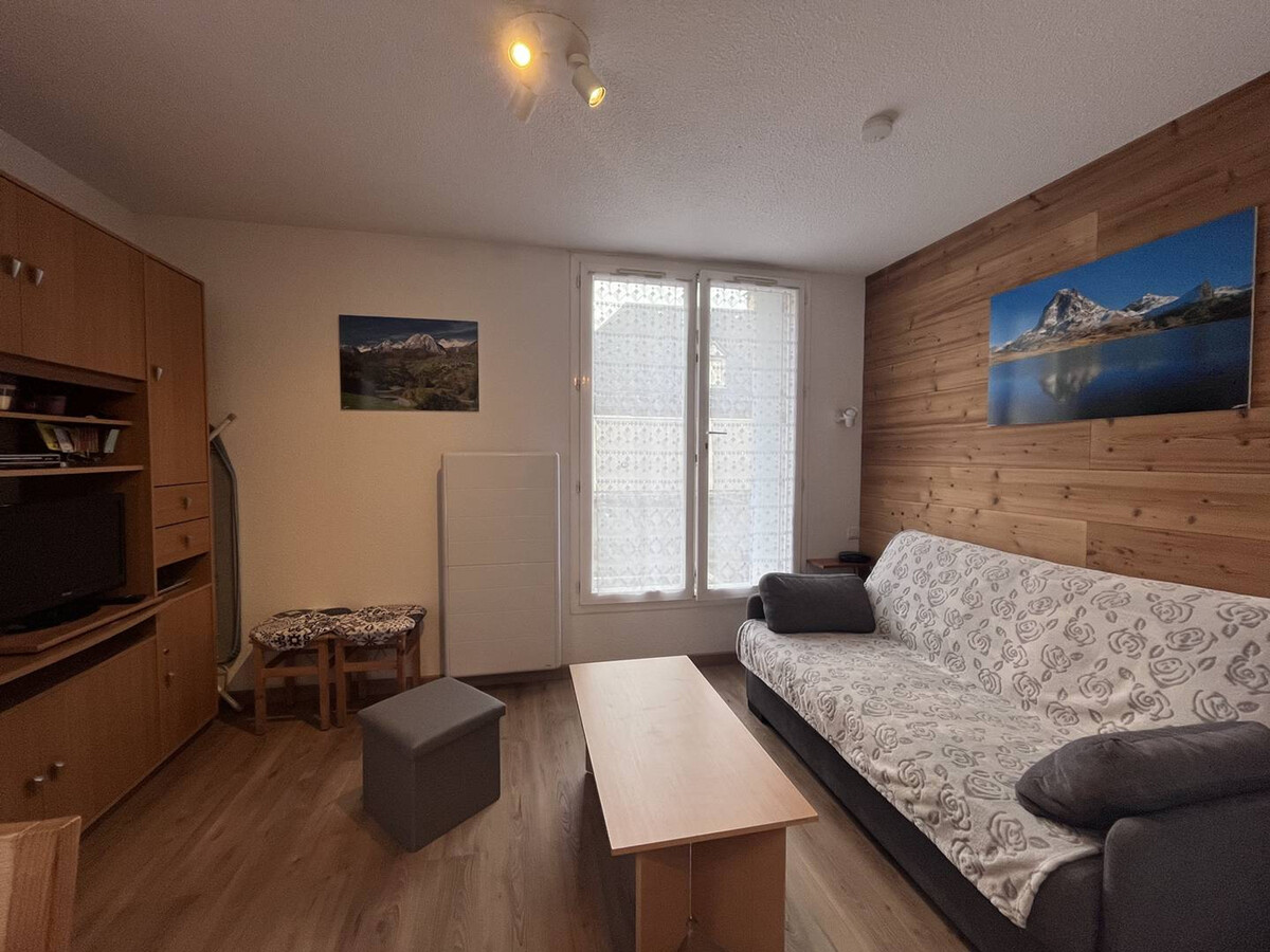 Appartement 4 pers. centre Cauterets avec parking - Photo 2