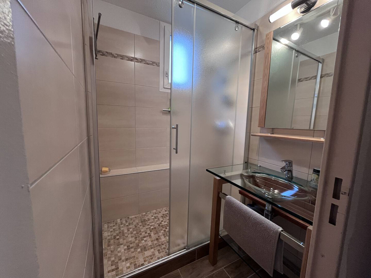 Appartement 4 pers. centre Cauterets avec parking - Photo 6