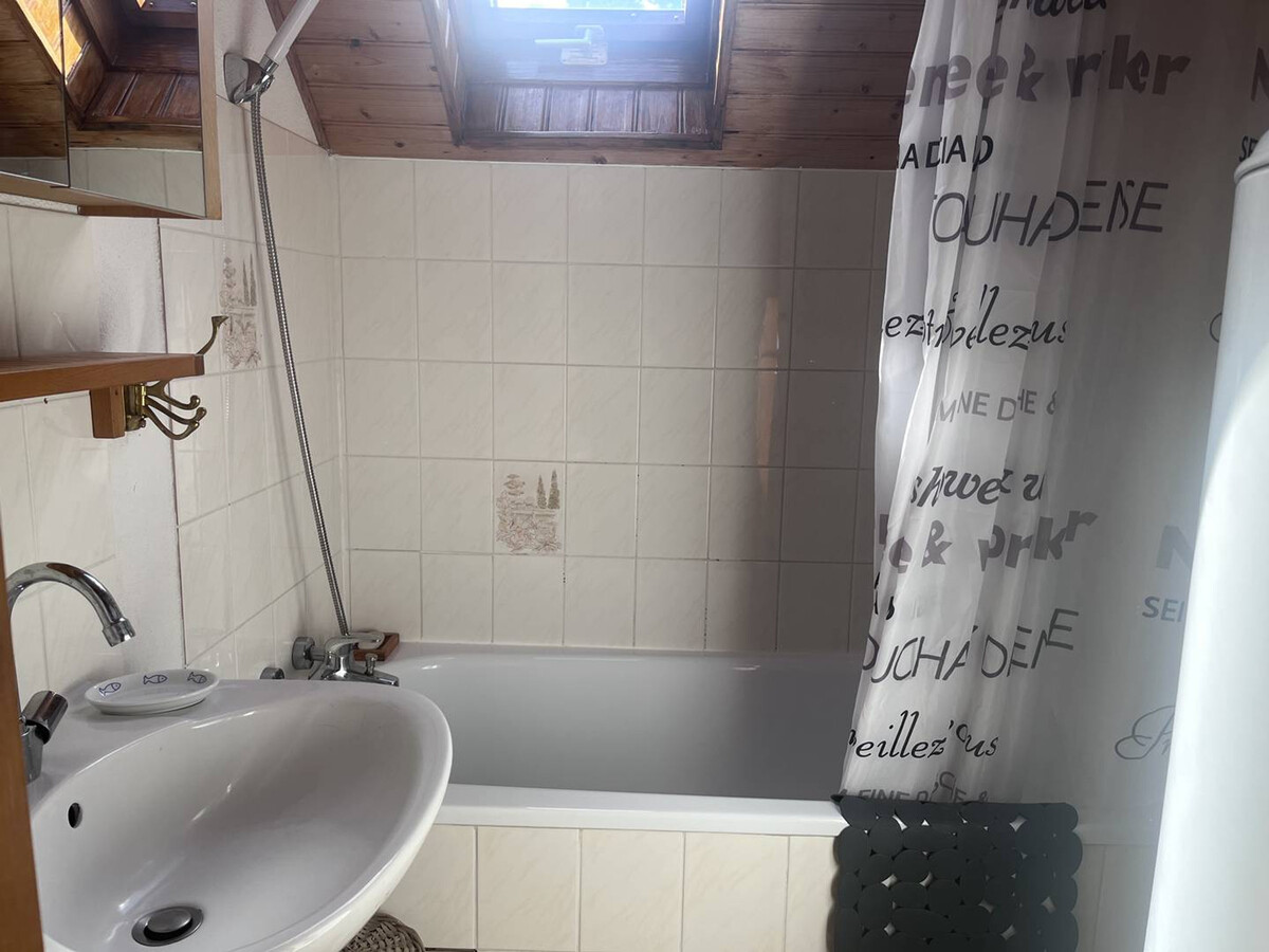 Appartement 5 pers. à Cauterets, balcon et cellier à skis - Photo 8