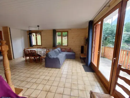 Maison spacieuse à Cauterets : 4 chambres, garage, sans animaux - Photo 1