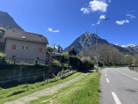 Maison spacieuse à Cauterets : 4 chambres, garage, sans animaux - Photo 10