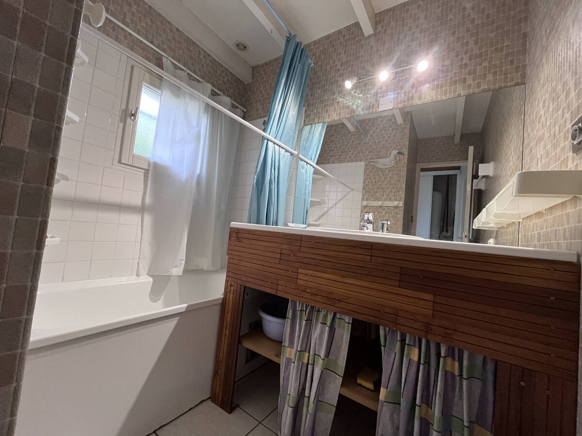 Chalet T4 Cauterets, 3 chambres, terrasse et parking - Photo 6