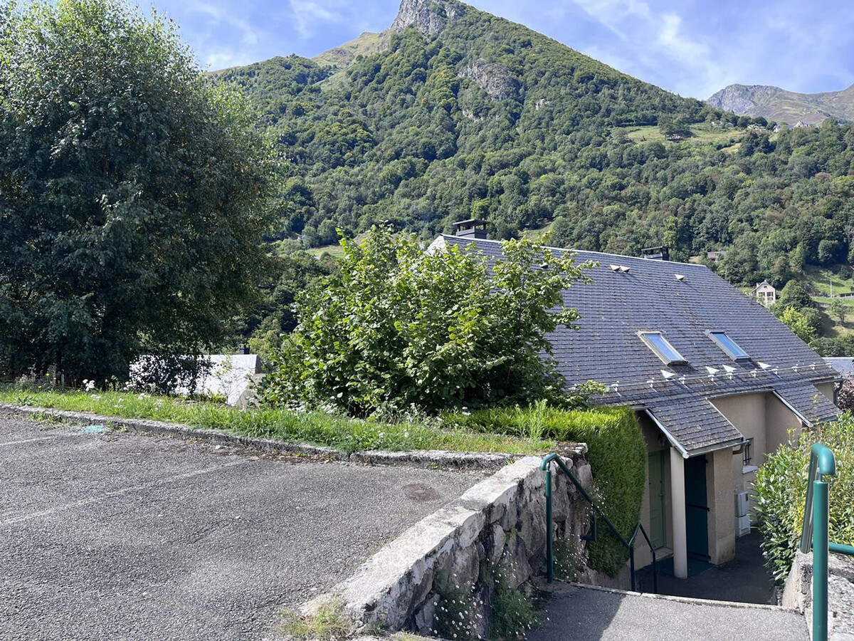 Chalet T4 Cauterets, 3 chambres, terrasse et parking - Photo 11
