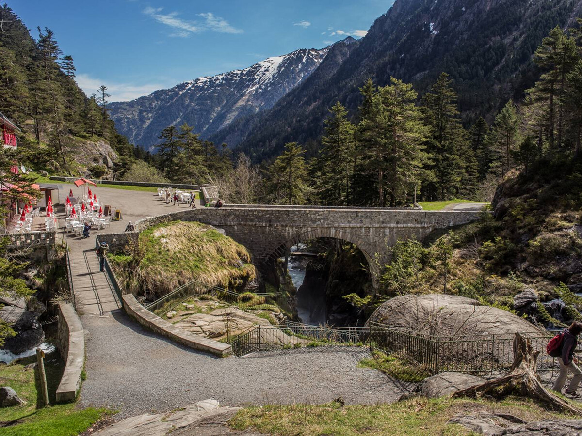 Chalet 4 pers. rénové à Cauterets avec parking gratuit - Photo 9