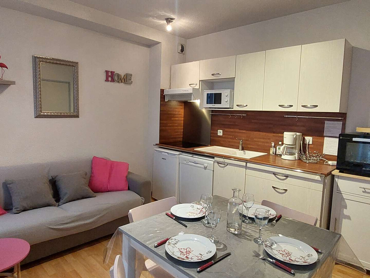 Appartement 4 pers. à Cauterets, balcon, parking, casier skis - Photo 2