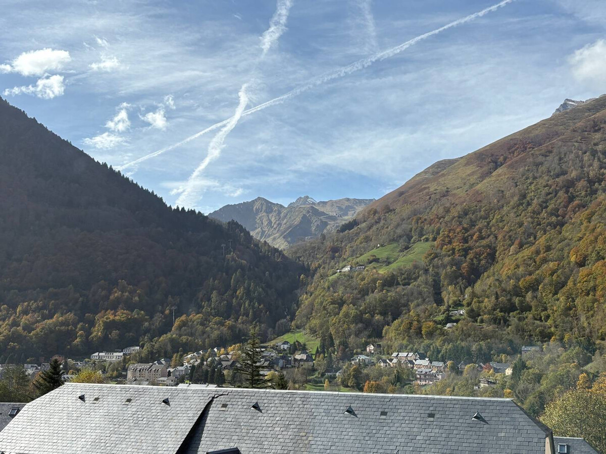 Duplex T3 avec parking à Cauterets, près des télécabines - Photo 9