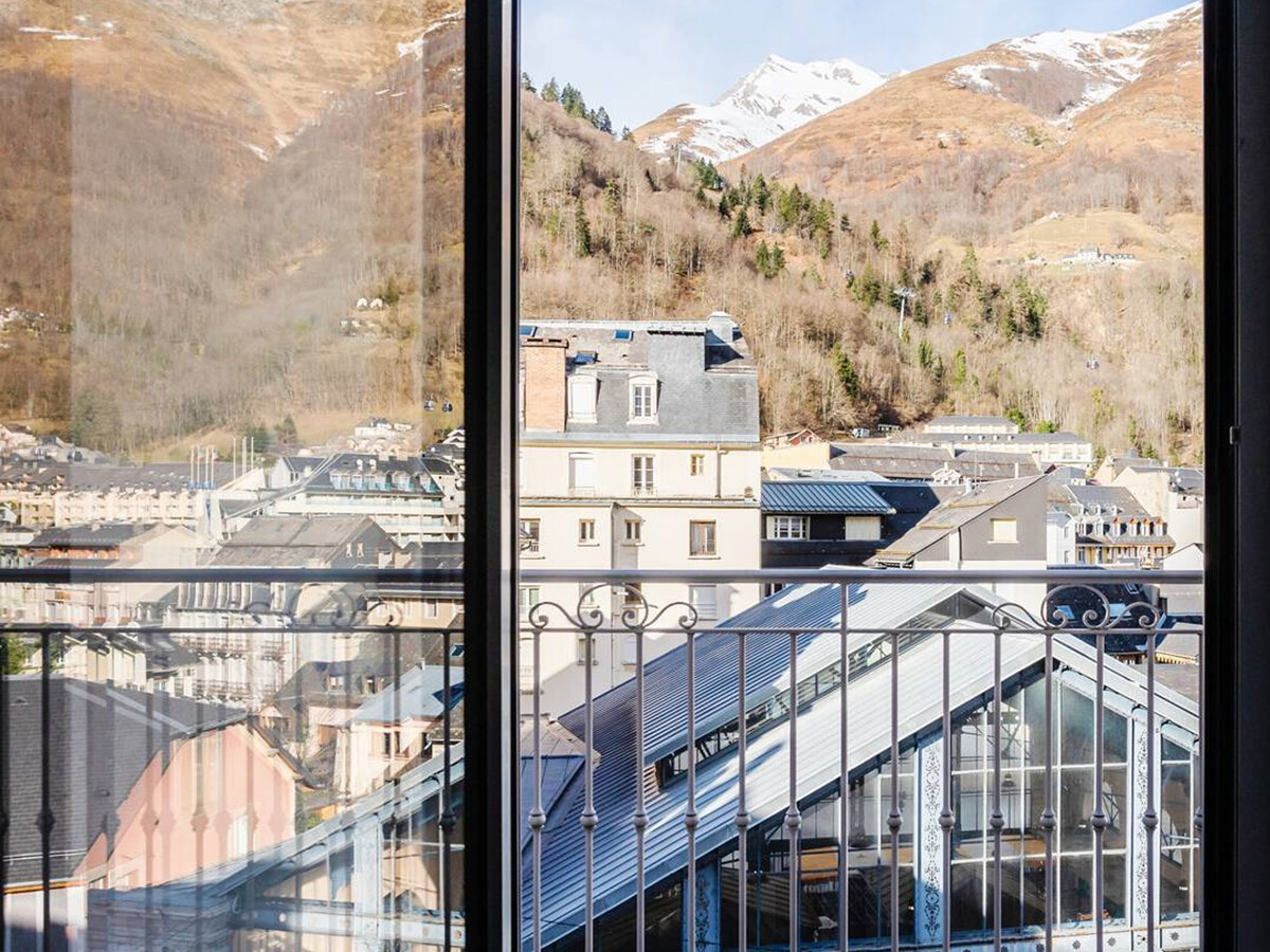 Appartement 3 ch rénové, centre Cauterets face aux Halles - Photo 8