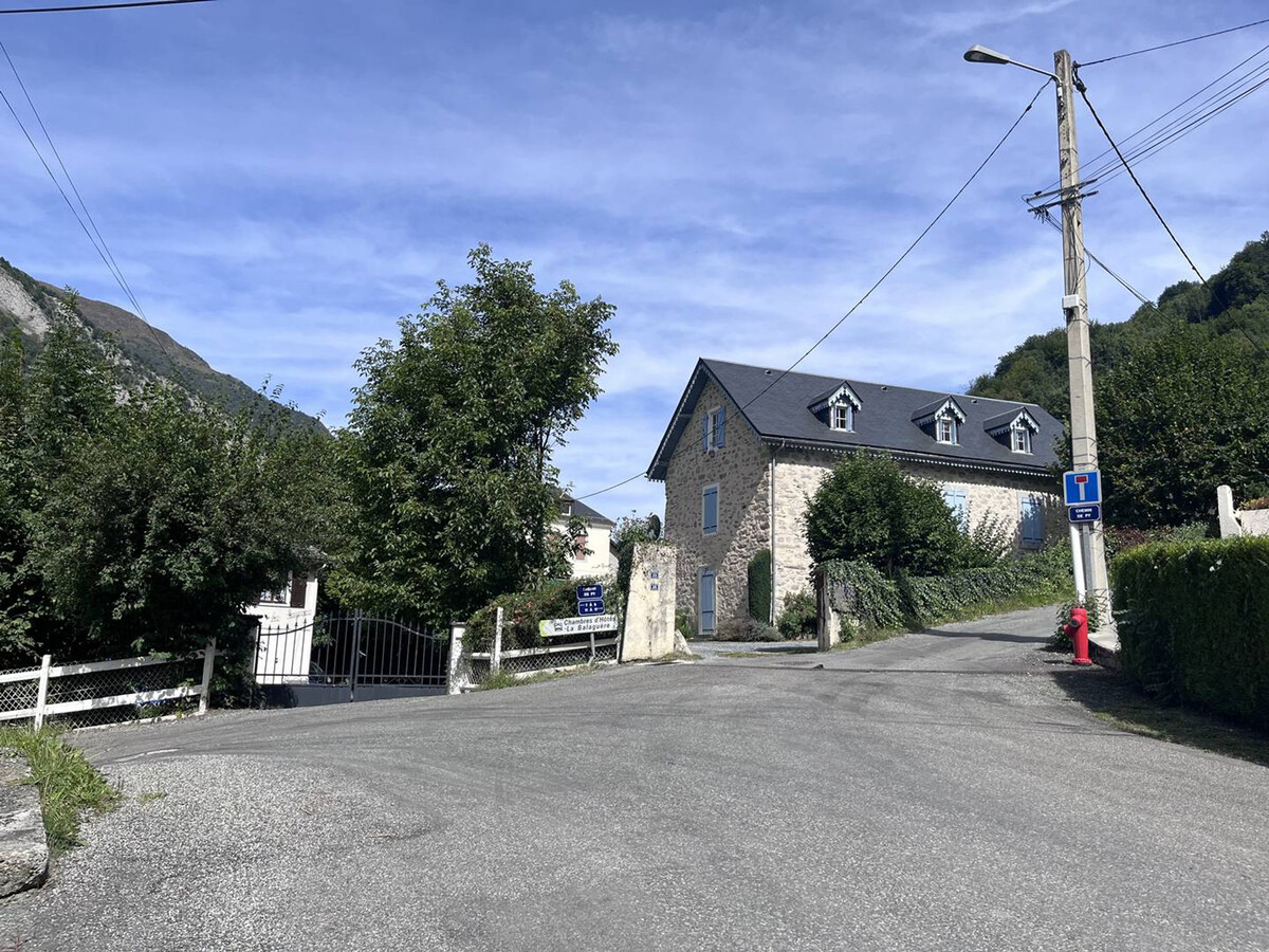 T3 Cauterets avec mezzanine, parking et cellier à skis - Photo 11