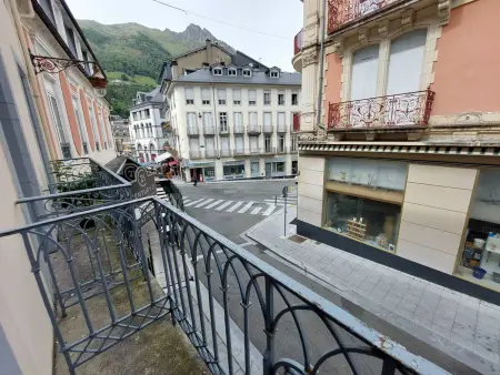 Studio 4 personnes à Cauterets, balcons et casier ski : photo 8