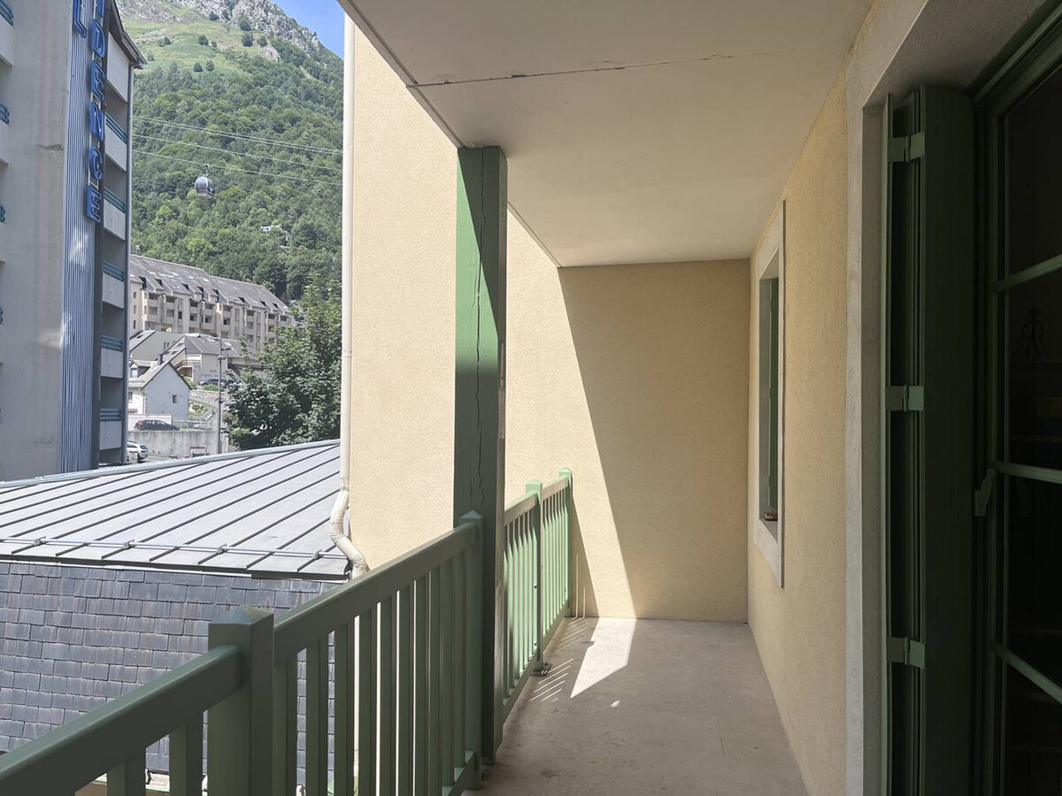 Appartement 6 personnes à Cauterets, terrasse et local à ski - Photo 6
