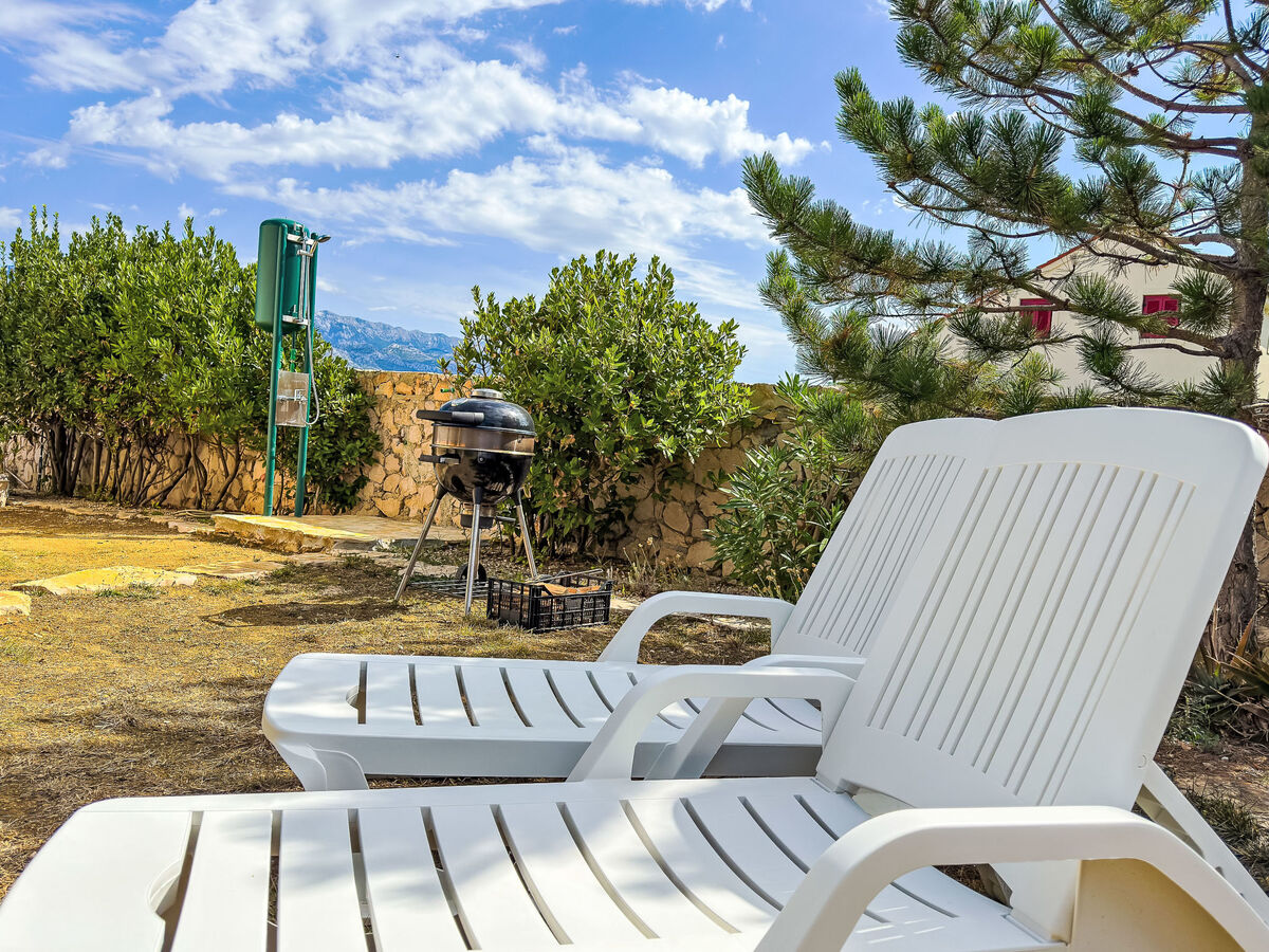 Maison Nada à 700 m de la plage de Ražanac - Photo 22