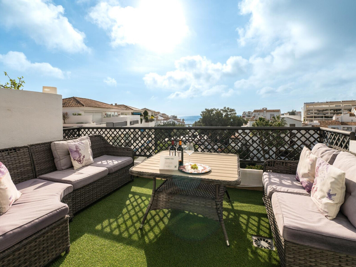 Duplex de luxe Puerto Banús : 4 piscines, jardins, vue mer - Photo 17