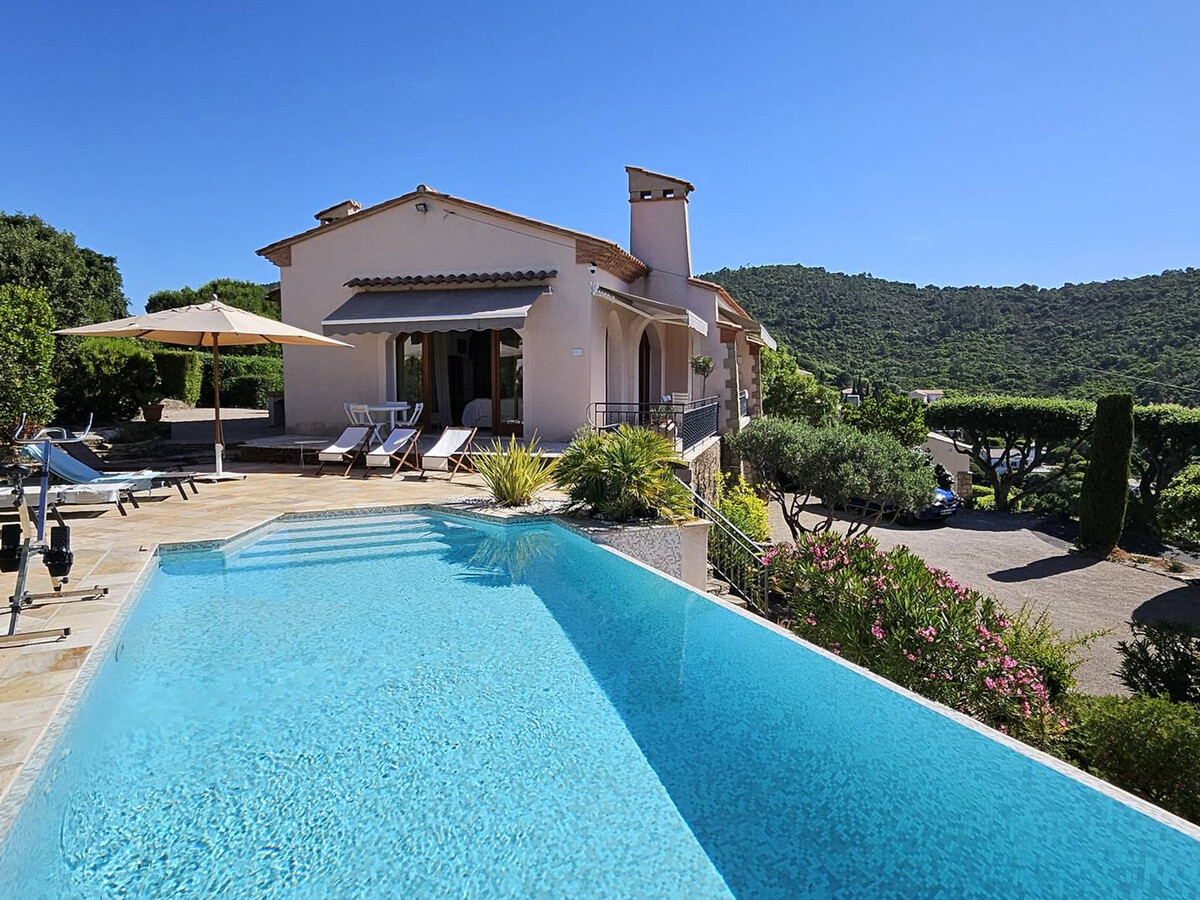 Villa 150m² piscine privée, 8 pers. aux Issambres - Photo 1