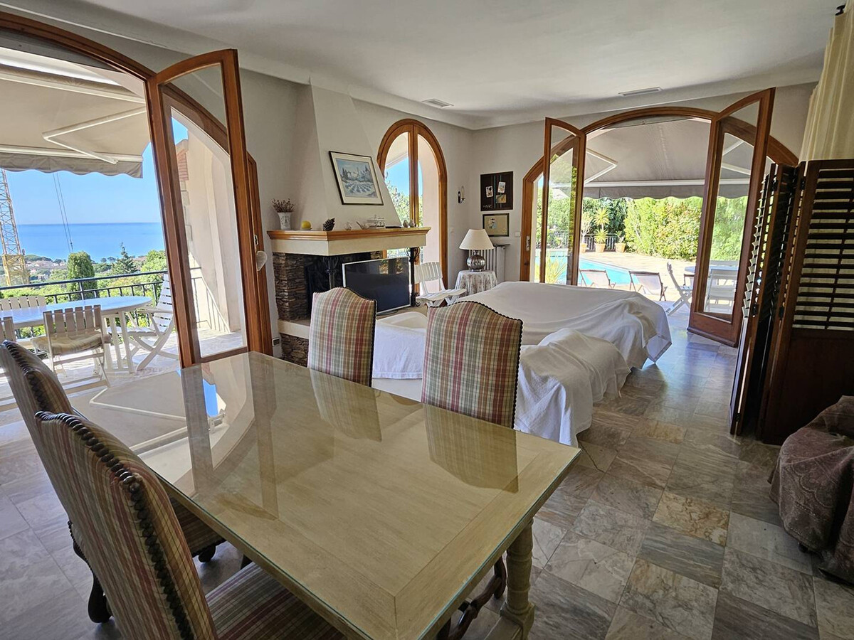 Villa 150m² piscine privée, 8 pers. aux Issambres - Photo 3