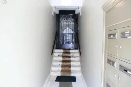 Location appartement à Bordeaux, T2 rénové pour 4 proche parc