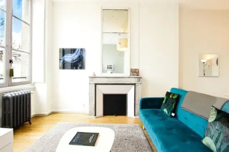 Location appartement à Bordeaux, Splendide appartement avec vue jardin