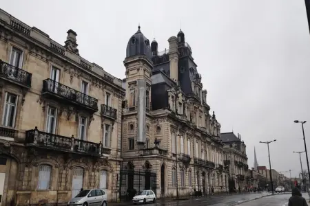 Location appartement à Bordeaux, Appartement Cosy Hypercentre 4 Personnes