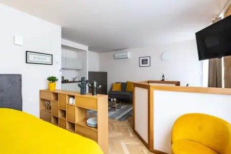 Location appartement à Bordeaux, Magnifique Studio Bordelais