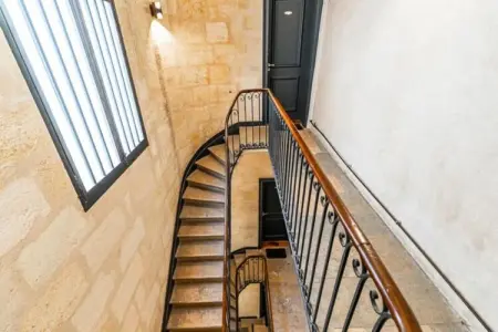 Location appartement à Bordeaux, Magnifique Apt 3 Chambres avec Rooftop