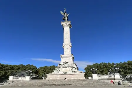 Location appartement à Bordeaux, Apt Radiant de 55m² à Bordeaux Centre