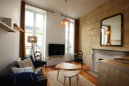 Location appartement à Bordeaux, Appartement de charme א Bordeaux
