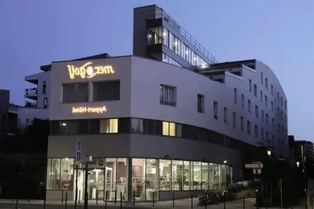 Location appartement à Bordeaux, Mer & Golf Bordeaux Bassins à Flot