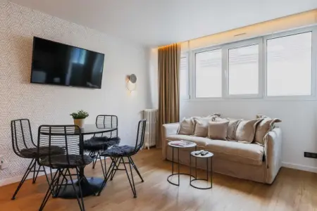 Location appartement à Paris, Appartement élégant - 2BR/6P - Canal St Martin