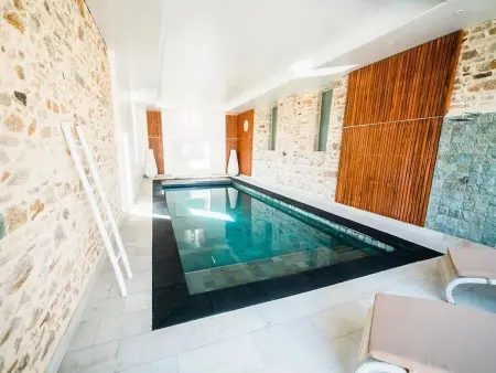 Gîte 6 pers. Grosville : piscine intérieure en chapelle : photo 21