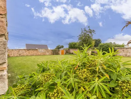 Gîte 6 pers. Grosville : piscine intérieure en chapelle : photo 23