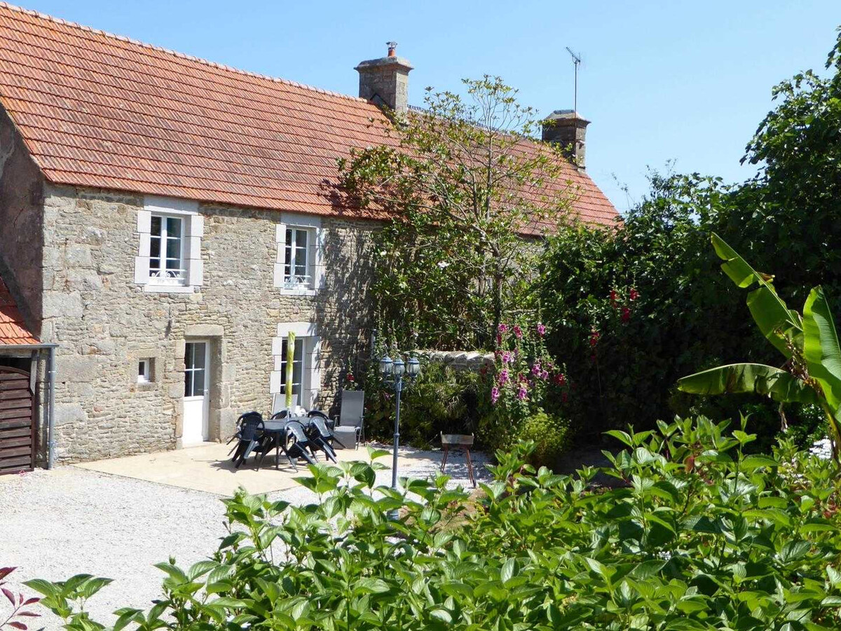 Gîte en ancien corps de ferme à Gatteville-le-Phare - Photo 2