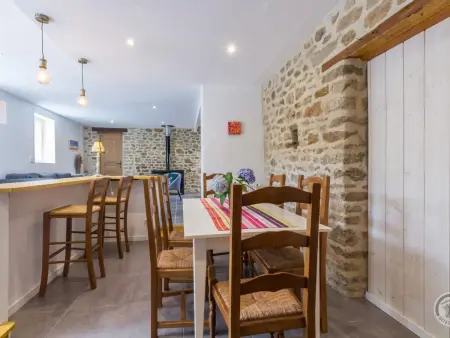Gîte 6 pers. vue panoramique mer, cheminée, jardin clos : photo 5