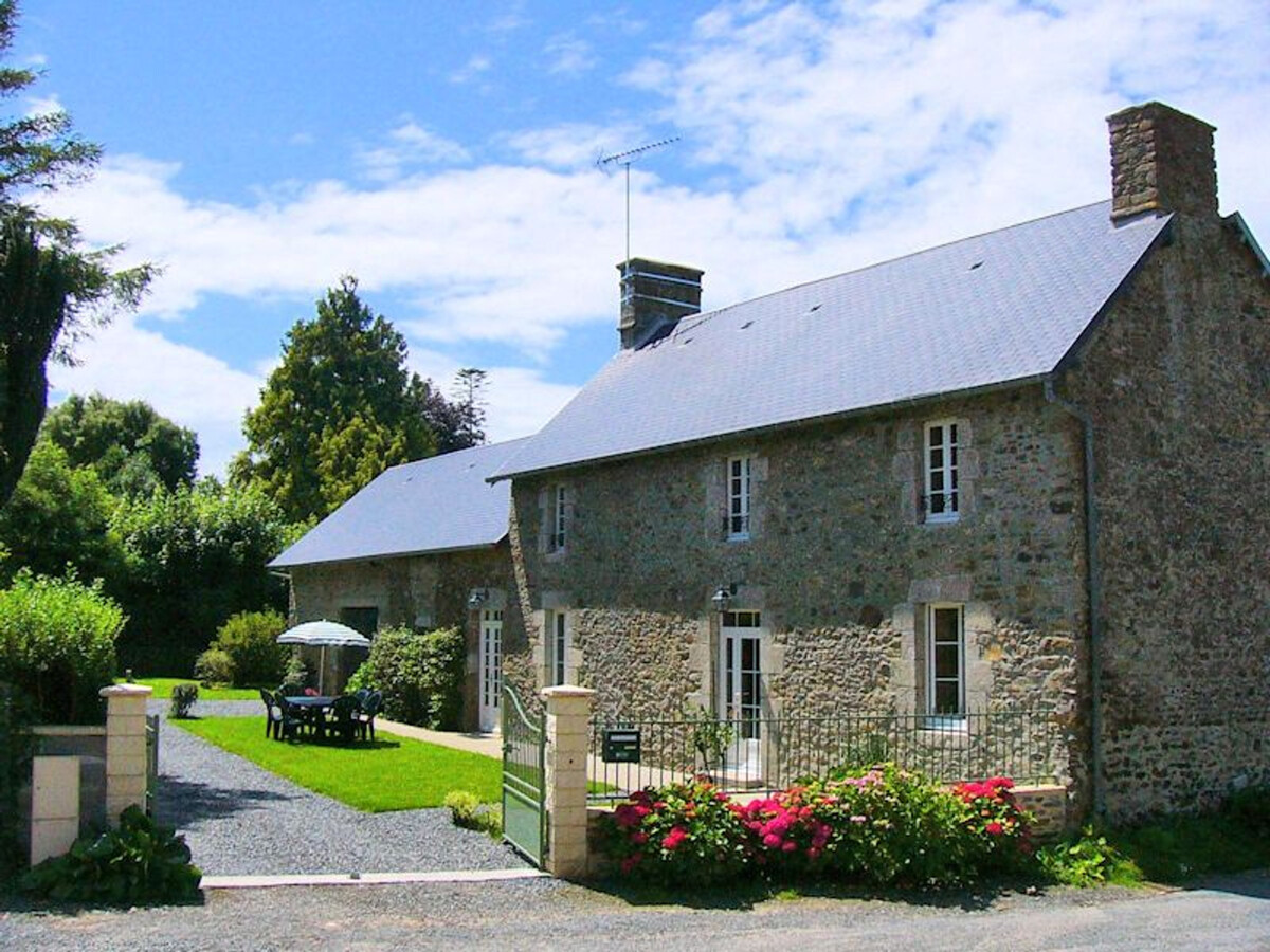 Maison 6 personnes avec terrain clos à Gouville-sur-Mer - Photo 1