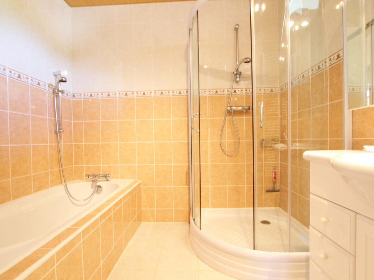Maison 6 personnes avec terrain clos à Gouville-sur-Mer - Photo 13