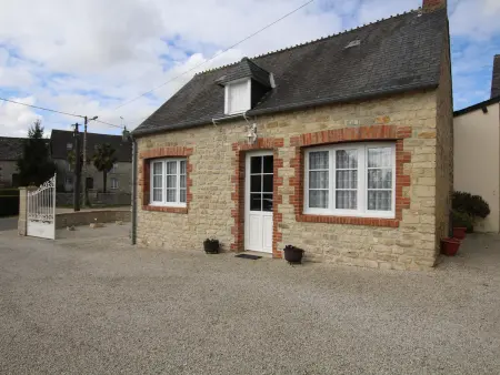 Location gite à Picauville Amfreville, Charmante maison en pierre au cœur des Marais du Cotentin