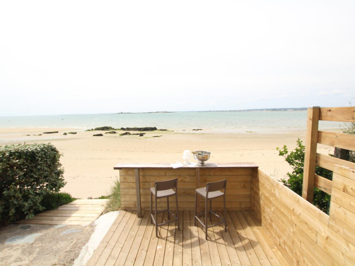 Maison en bord de mer à Réville - Terrasse et Jardin - Photo 8