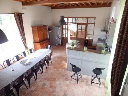 Les Écuries : gîte 5 chambres, piscine et salle de billard : photo 4