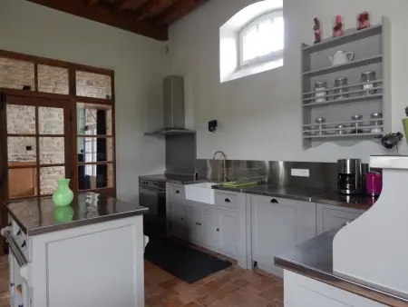 Les Écuries : gîte 5 chambres, piscine et salle de billard : photo 5